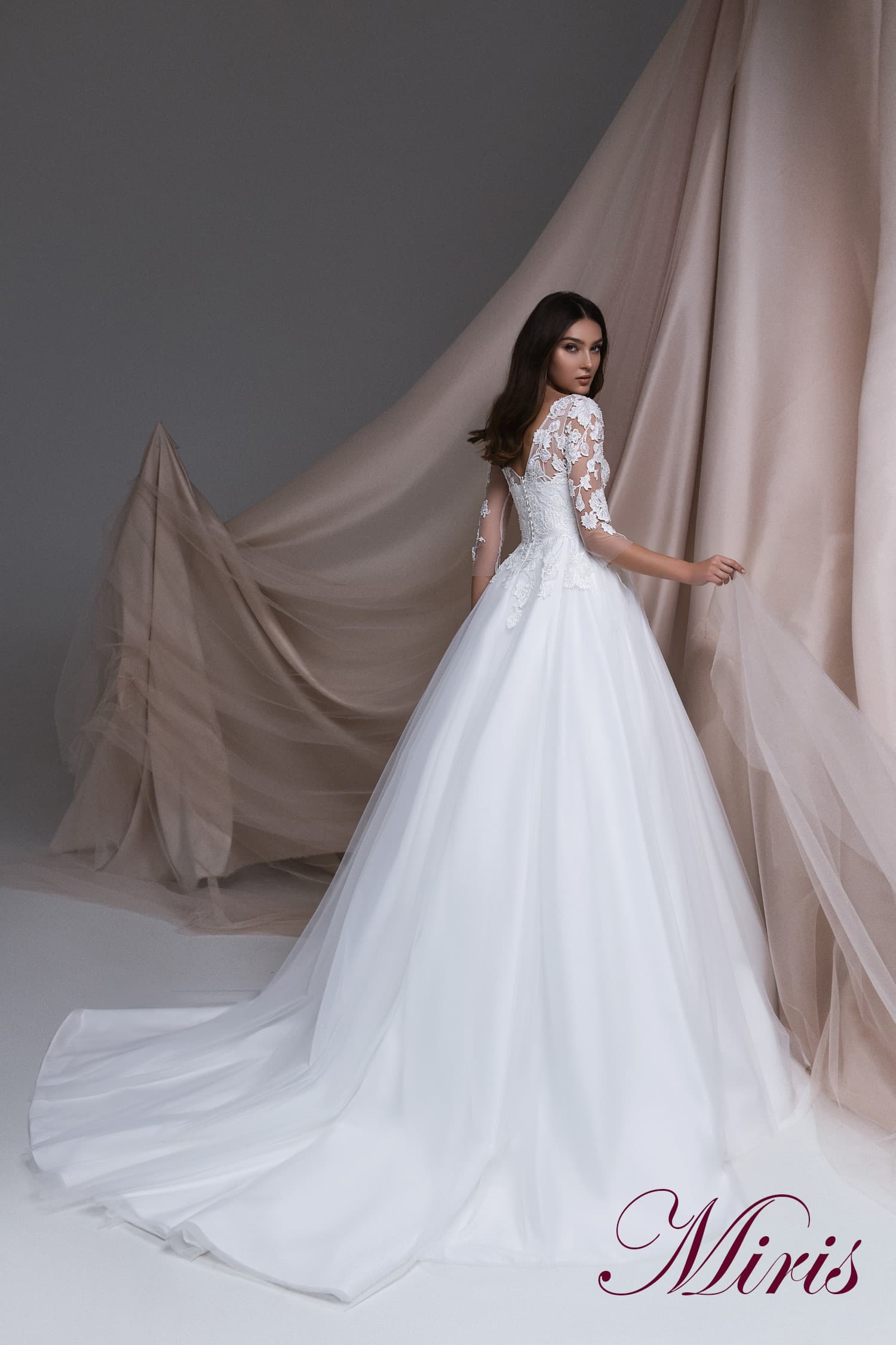 DR-008P2028329.jpg.pagespeed.ce_.PkacJJMsXa-1