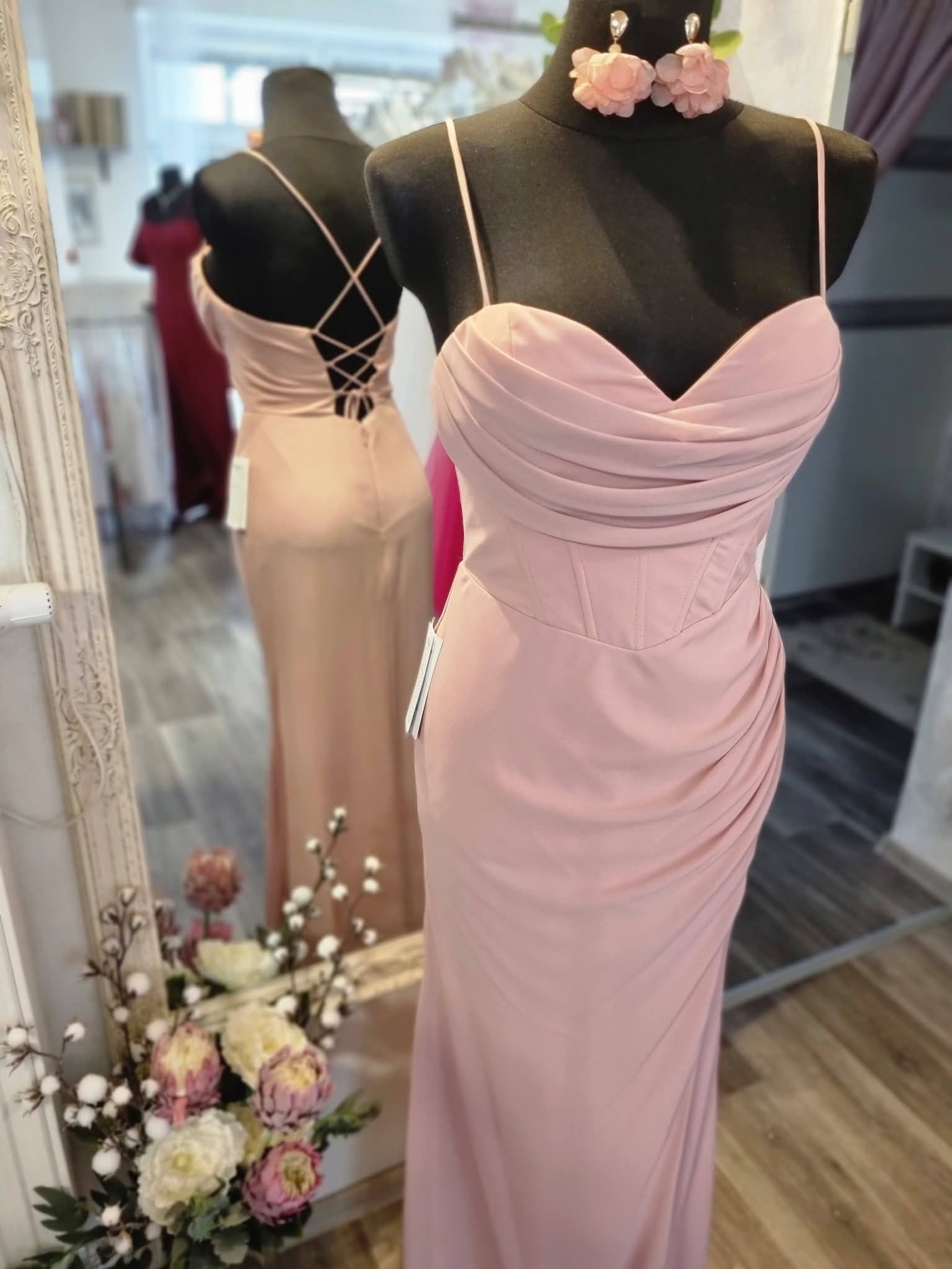 ŠIFONOVÉ SPOLEČENSKÉ ŠATYVelikost: 36,38