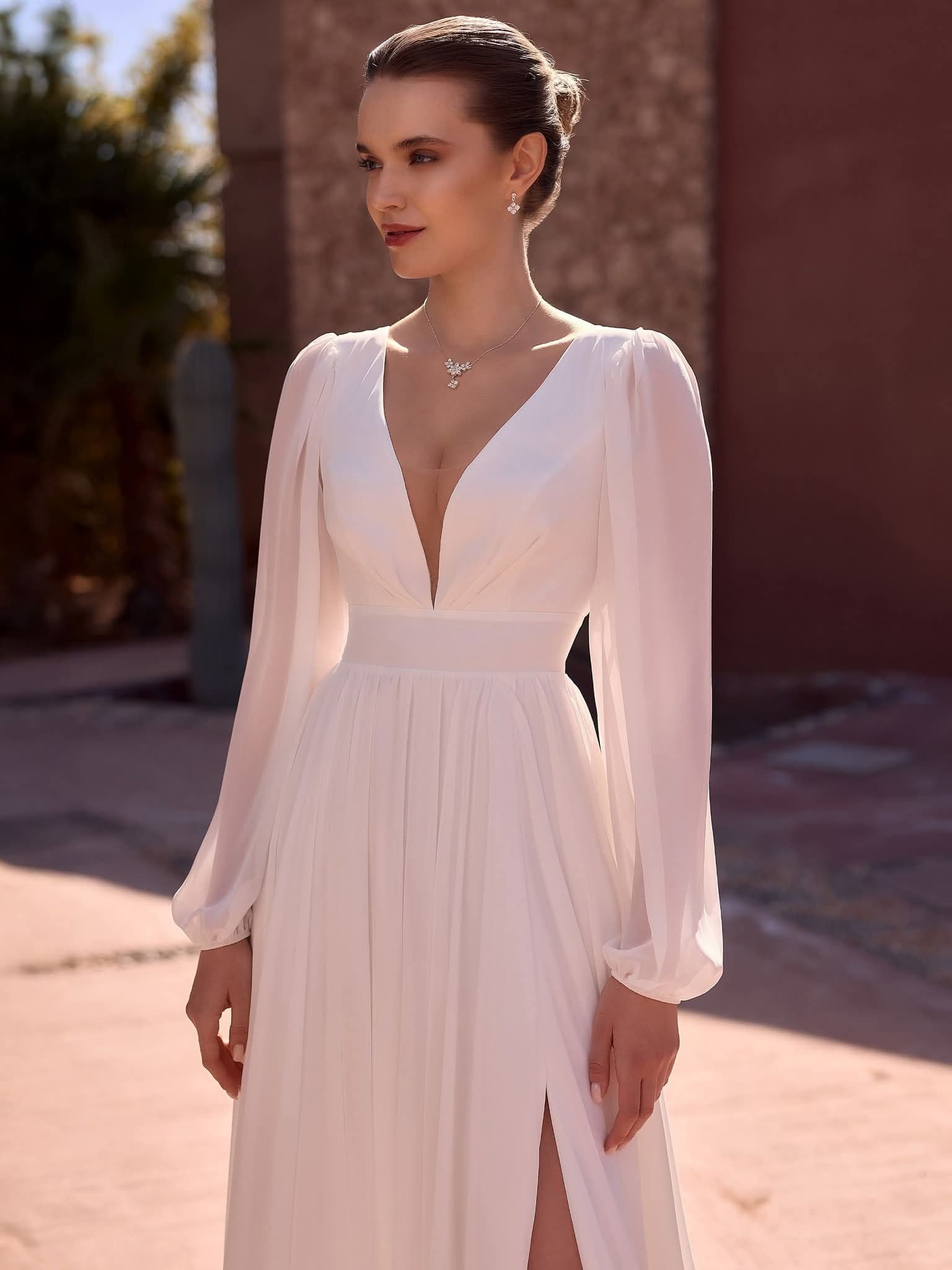 SV.BIAVelikost:40Barva:Ivory