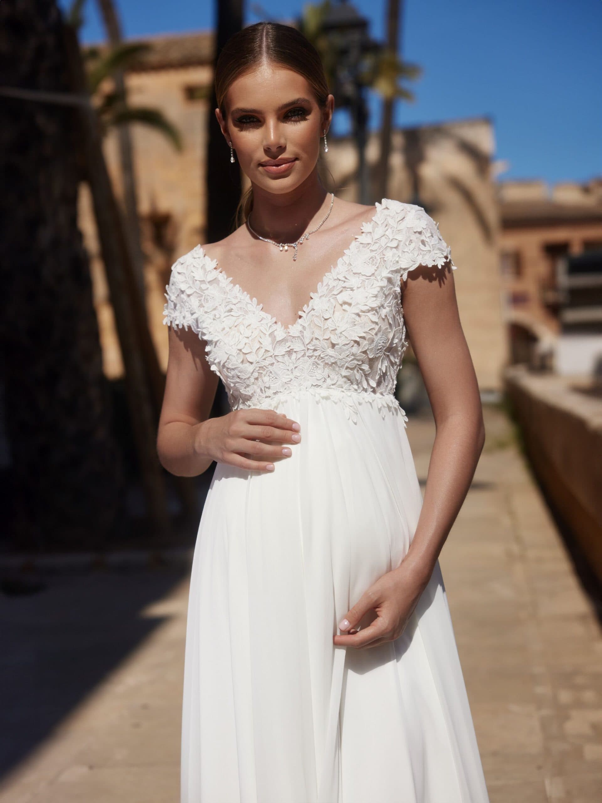 bianco-evento-bridal-dress-yasmina-_3_-scaled