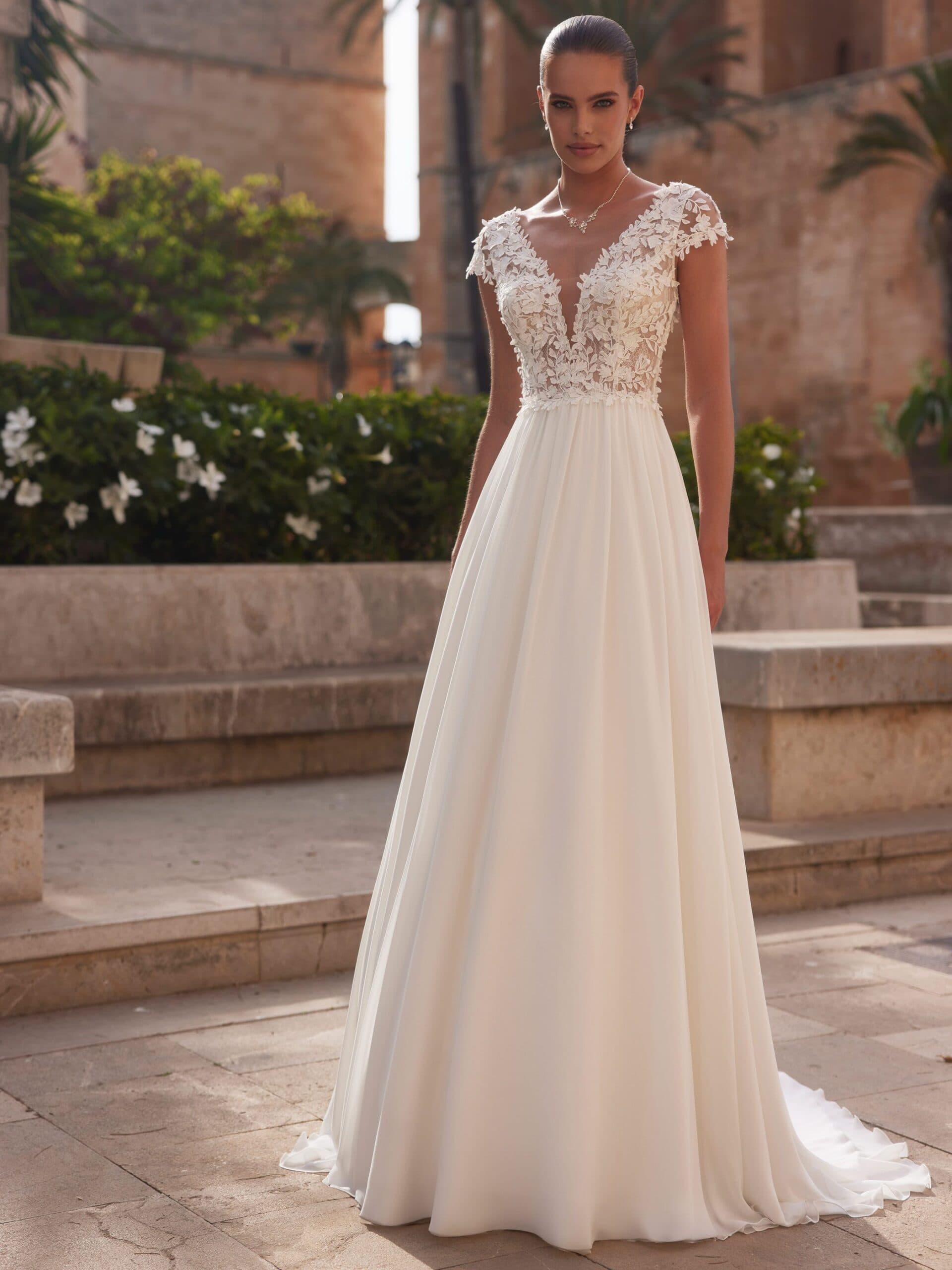 bianco_evento-bridal-dress-olena-_1_-scaled