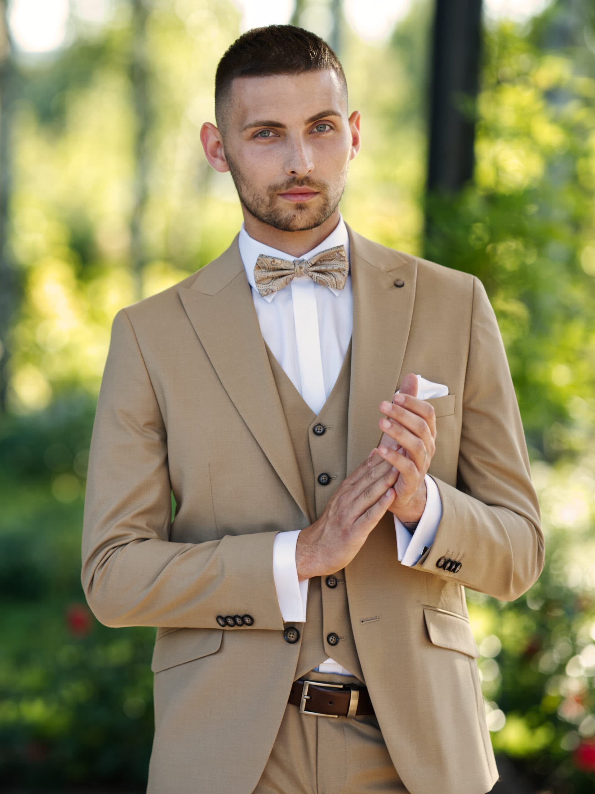 garnitur-bezowy-bej_4-scaled