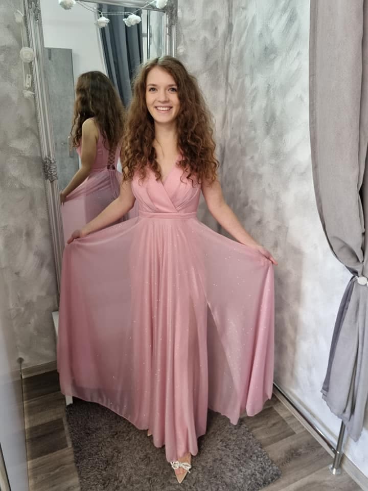 396091331_902505981416849_2107824470698985901_n